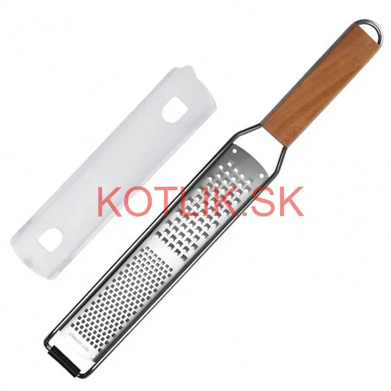 Strúhadlo ploche na syr s drevenou rukoväťou