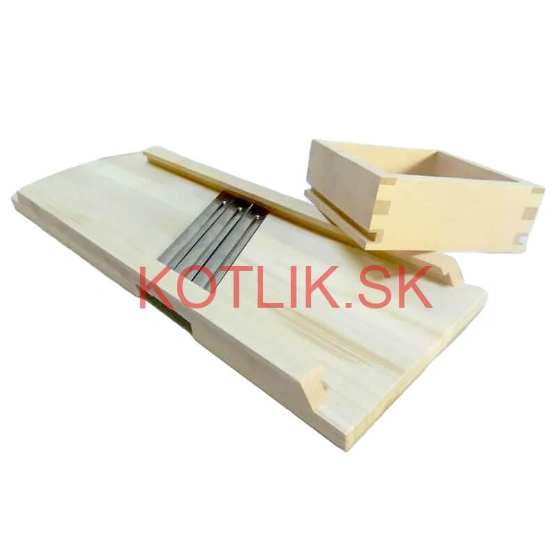 Ručný drevený krájač kapusty 3 nože 66 x 24 cm (stredný)